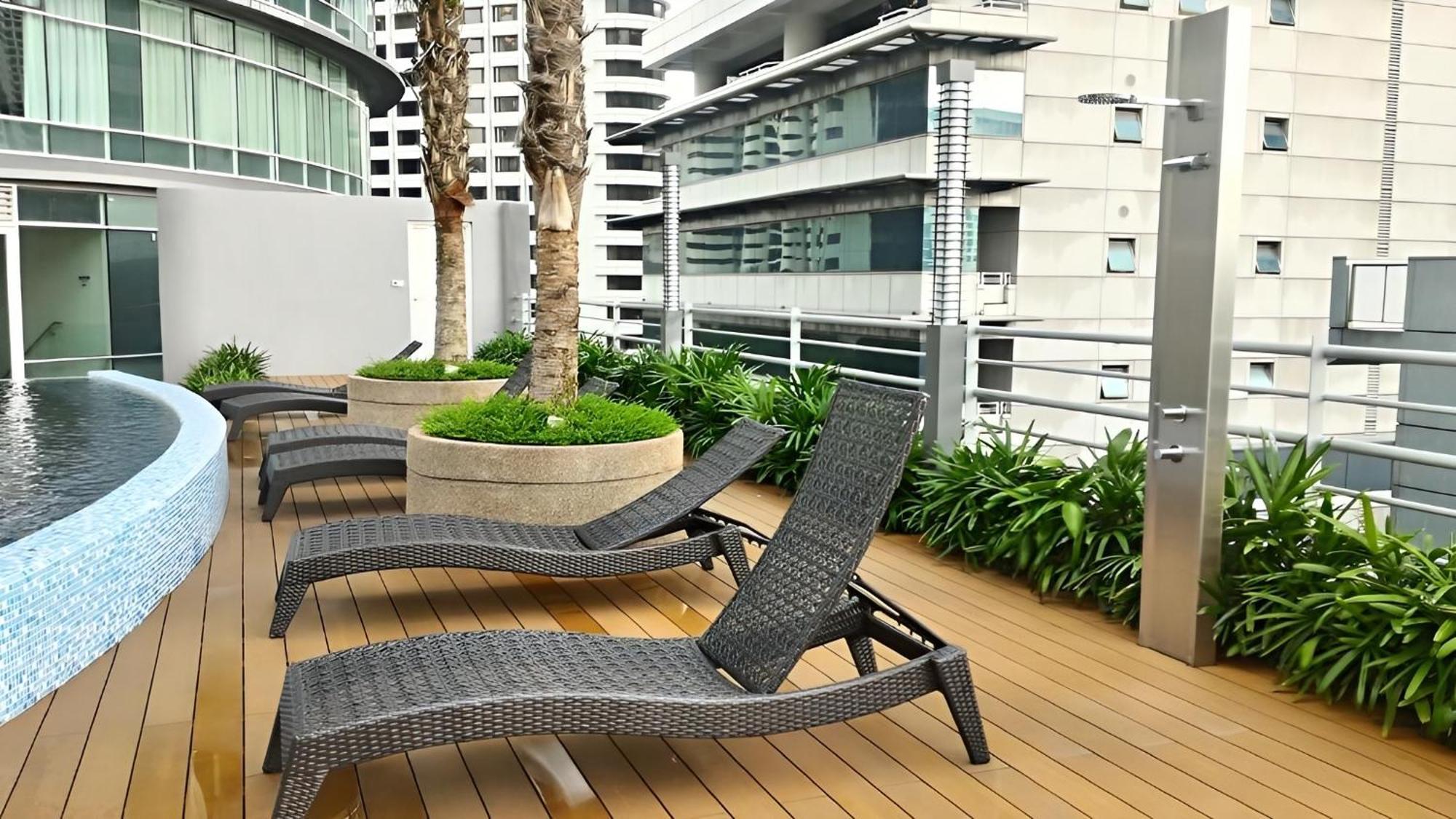Vortex Hotel Suites Klcc At Kuala Lumpur City Center Exterior photo