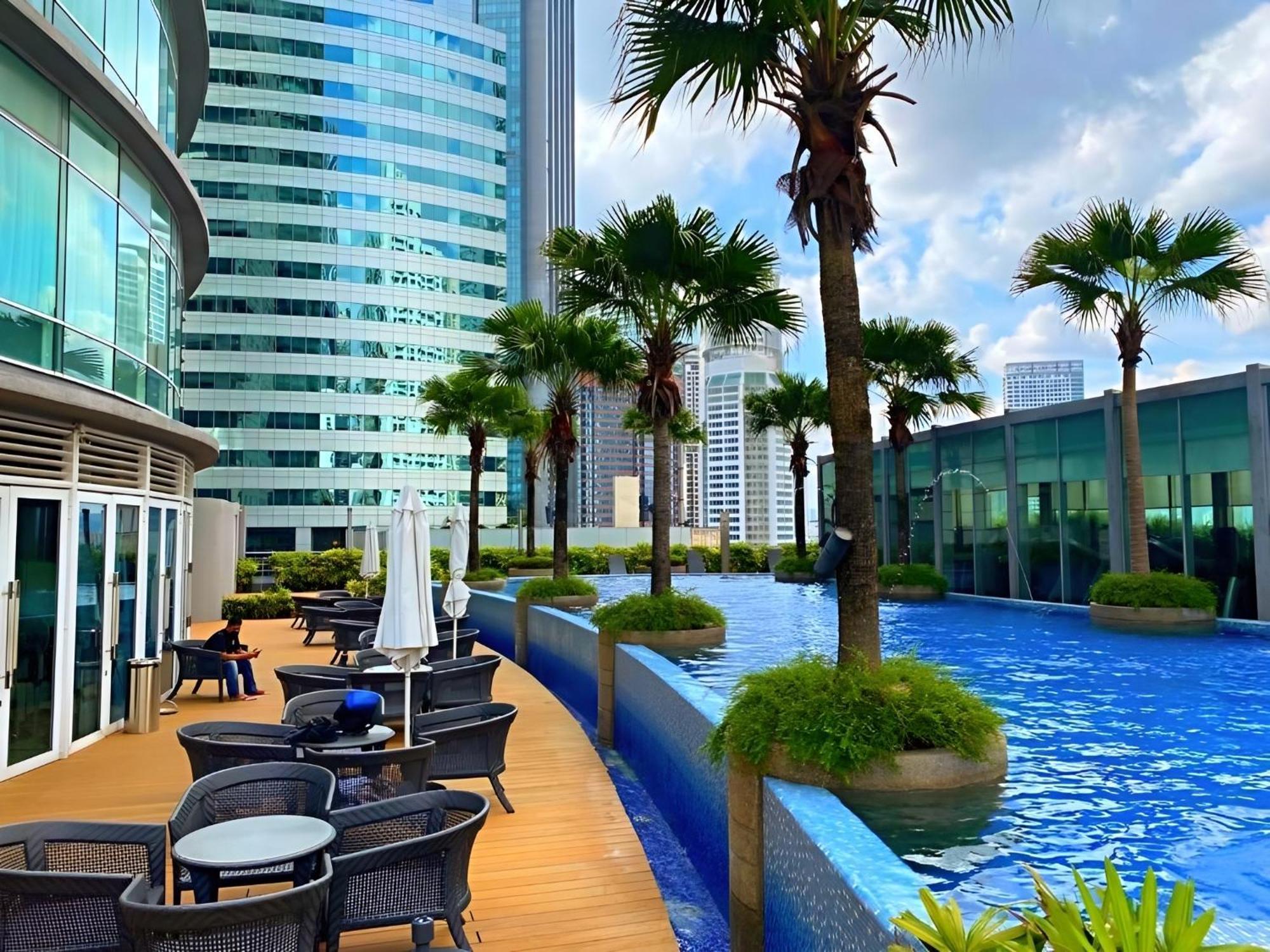 Vortex Hotel Suites Klcc At Kuala Lumpur City Center Exterior photo